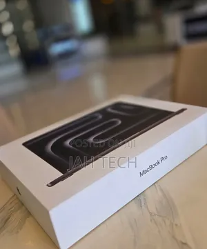 New Laptop Apple MacBook Pro 2025 M5 14-inch 24GB Apple M5 Pro SSD 1T