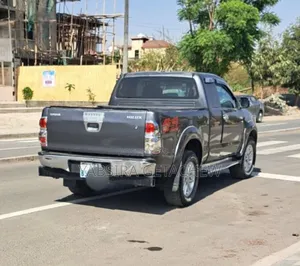 Toyota Hilux 2015 Black