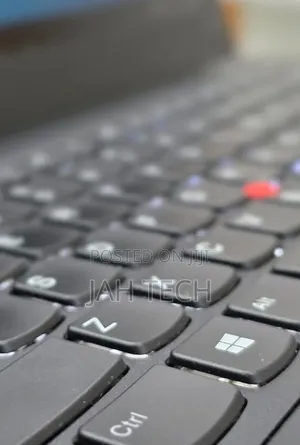 New Laptop Lenovo ThinkPad T480s 8GB Intel Core i7 SSD 256GB