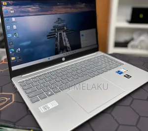New Laptop HP Stream Notebook 16GB Intel Core i5 SSD 1T
