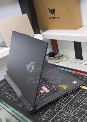 New Laptop Asus ROG Strix G17 16GB AMD Ryzen 9 SSD 1T