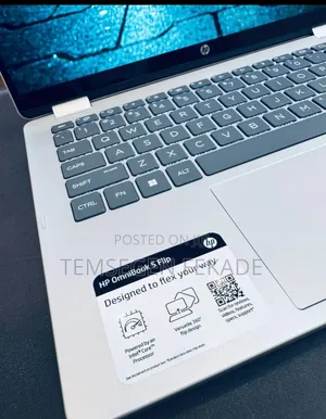 New Laptop HP OmniBook 5 Flip 16GB Intel Core 7 SSD 512GB