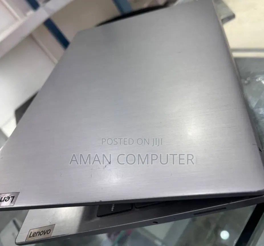New Laptop Lenovo Ideapad 3 8GB Intel Core i5 SSD 512GB