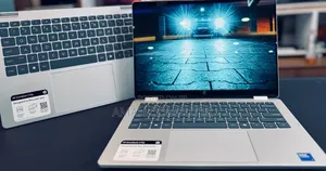 New Laptop HP OmniBook 5 Flip 16GB Intel Core 7 SSD 512GB
