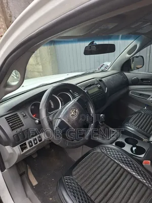 Toyota Tacoma 2012 White