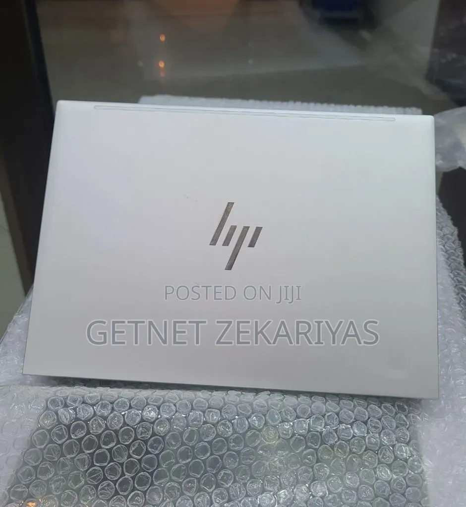 New Laptop HP EliteBook 840 G9 16GB Intel Core i7 SSD 512GB