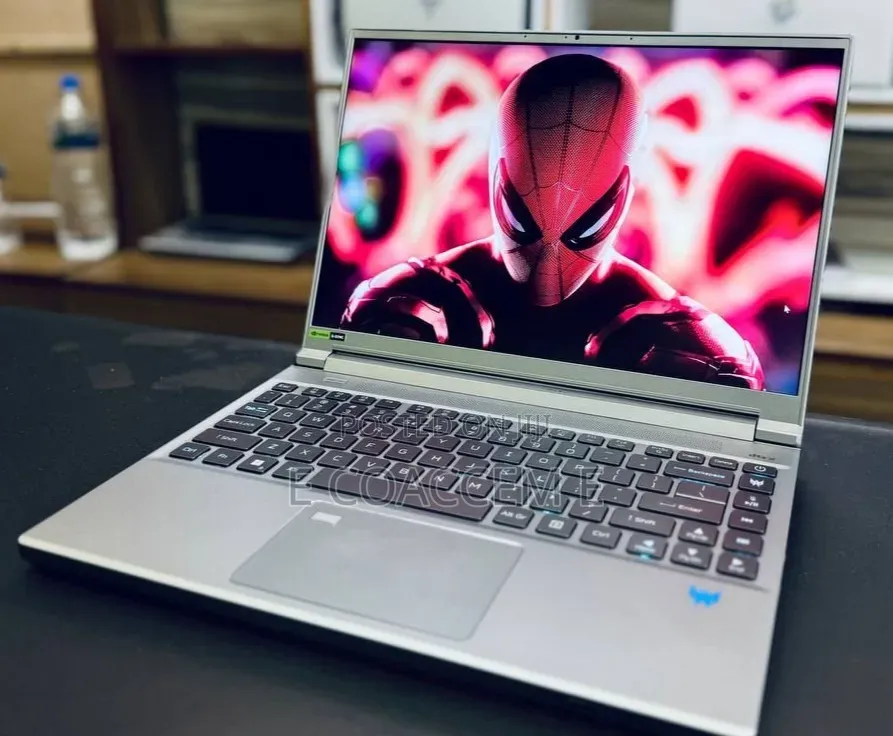 New Laptop Acer 16GB Intel Core i7 SSD 1T