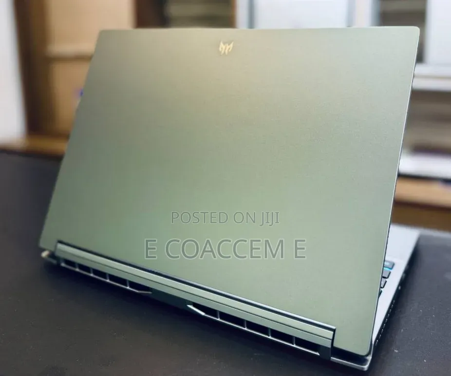 New Laptop Acer 16GB Intel Core i7 SSD 1T