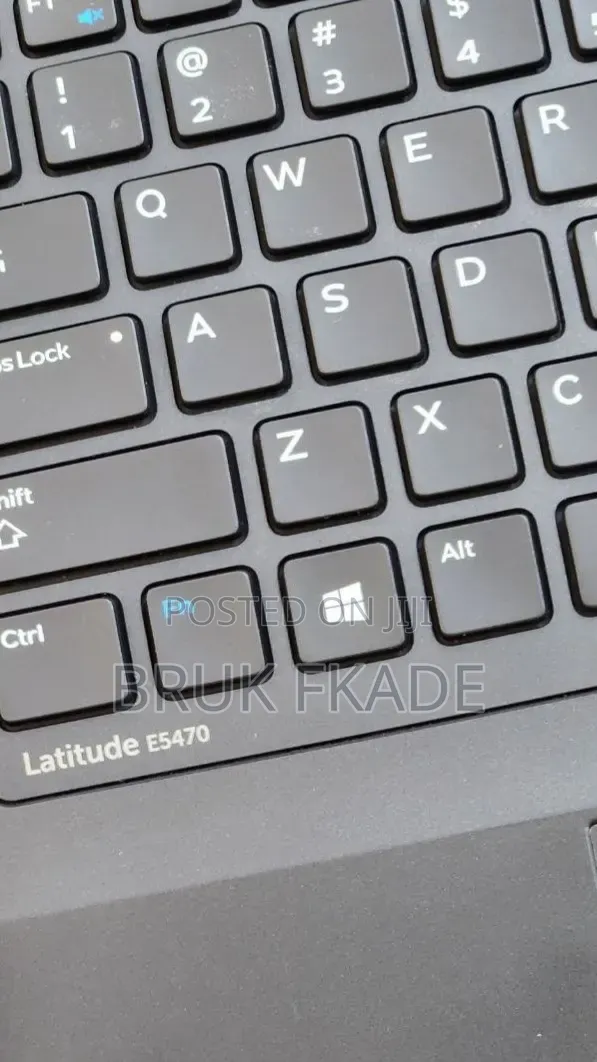 New Laptop Dell Latitude 5310 8GB Intel Core i7 SSD 256GB