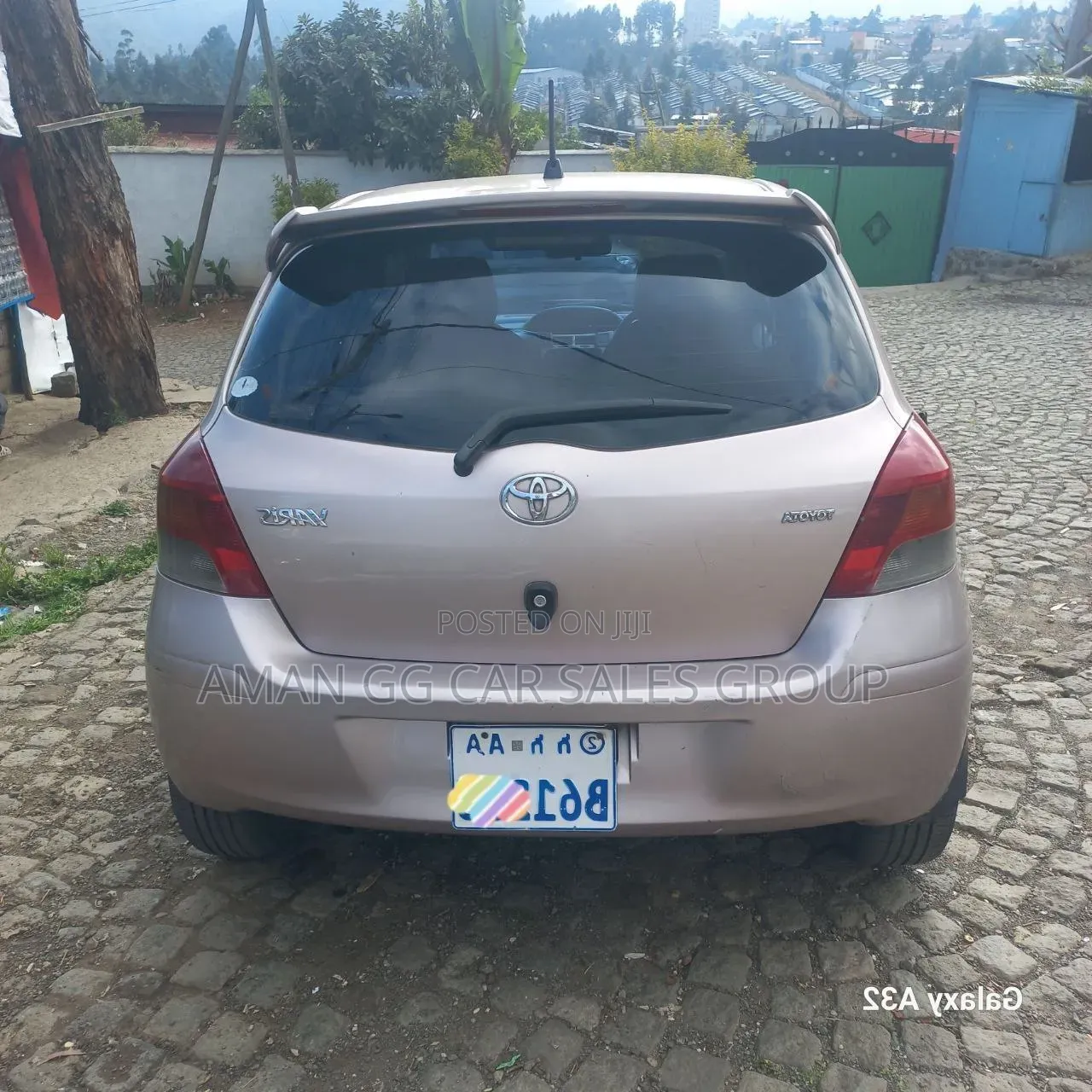 Toyota Yaris 2010 Purple