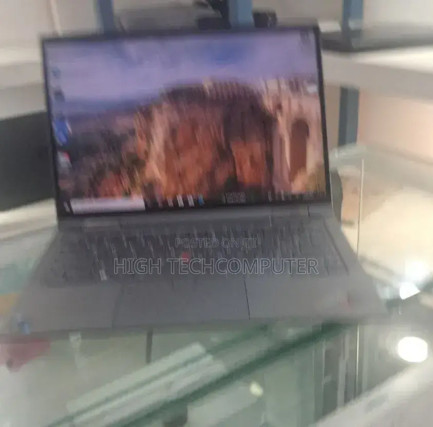 New Laptop Lenovo ThinkPad X1 Yoga 16GB Intel Core i7 SSD 512GB