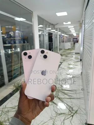 New Apple iPhone 13 128 GB Pink