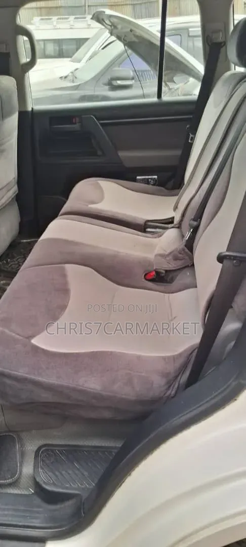 Toyota Land Cruiser 4.5 V8 GX-R 2012 White
