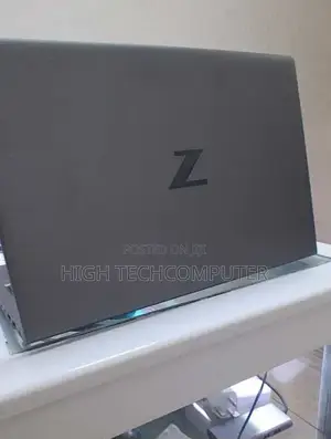 New Laptop HP ZBook Studio G8 16GB Intel Core i7 SSD 512GB