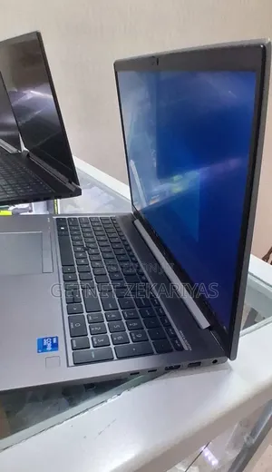 New Laptop HP ZBook 15 16GB Intel Core i7 SSD 512GB