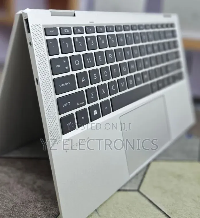 New Laptop HP EliteBook X360 1040 G11 32GB Intel Core i7 SSD 512GB