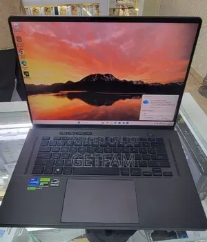 New Laptop Asus ROG Zephyrus G15 16GB Intel Core i7 SSD 512GB