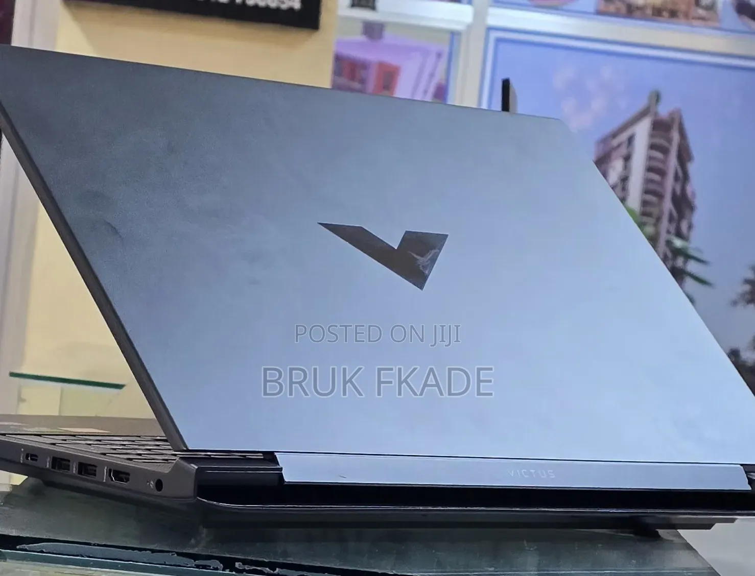 New Laptop HP Victus 16 16GB AMD Ryzen 7 SSD 1T