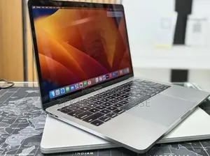 New Laptop Apple MacBook Pro 2017 16GB Intel Core i5 SSD 256GB