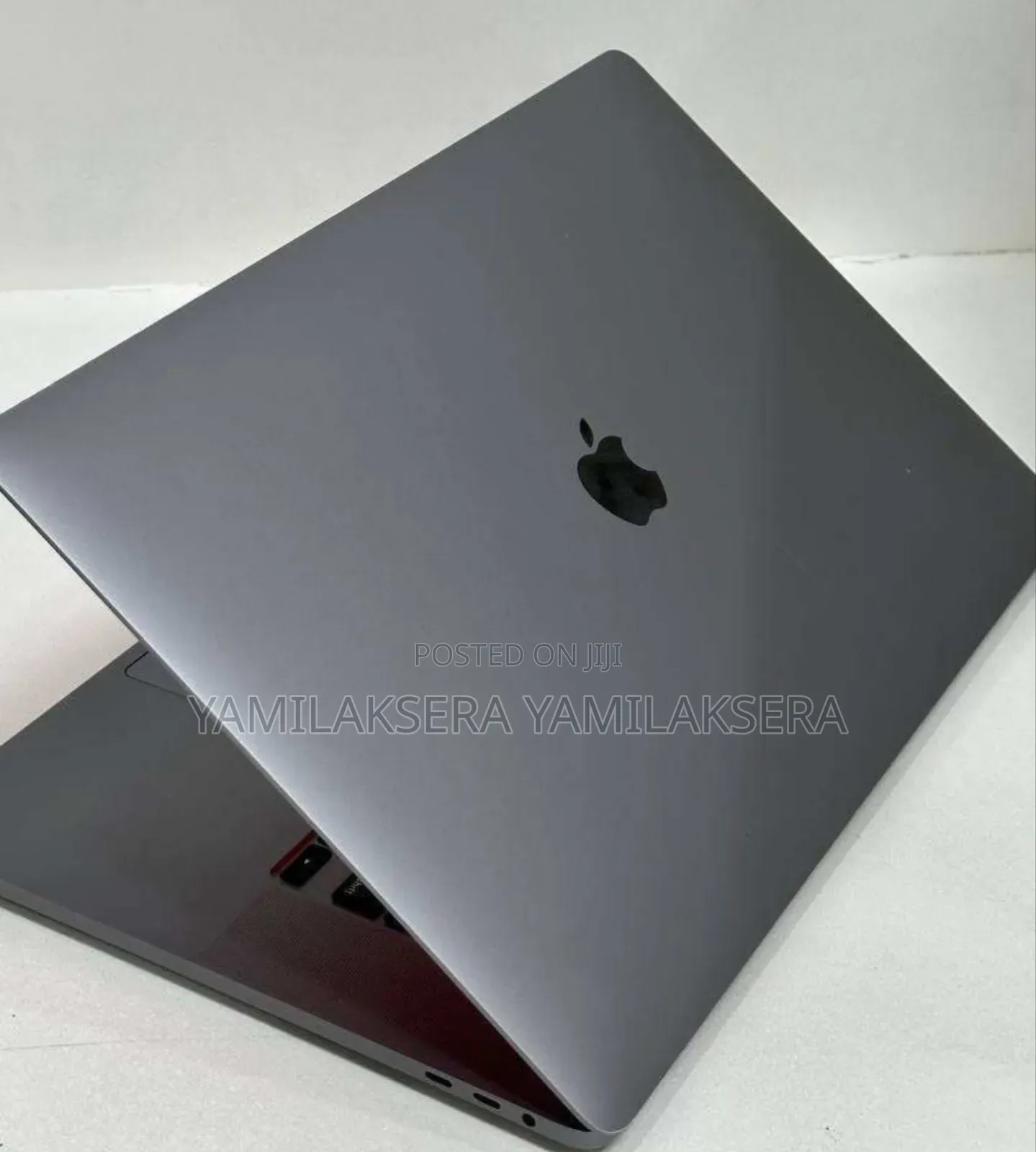 New Laptop Apple MacBook Pro 2019 32GB Intel Core i9 SSD 512GB