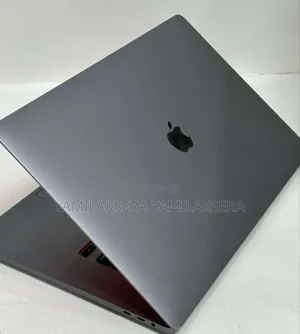 New Laptop Apple MacBook Pro 2019 32GB Intel Core i9 SSD 512GB