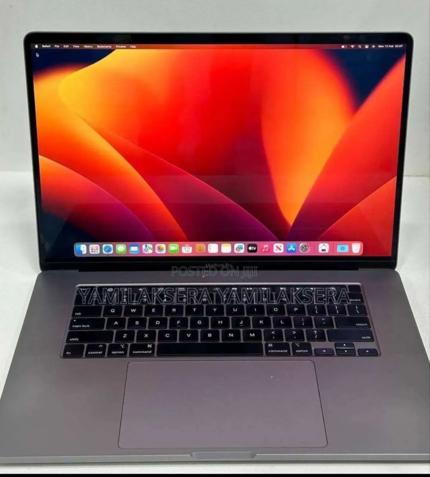 New Laptop Apple MacBook Pro 2019 32GB Intel Core i9 SSD 512GB