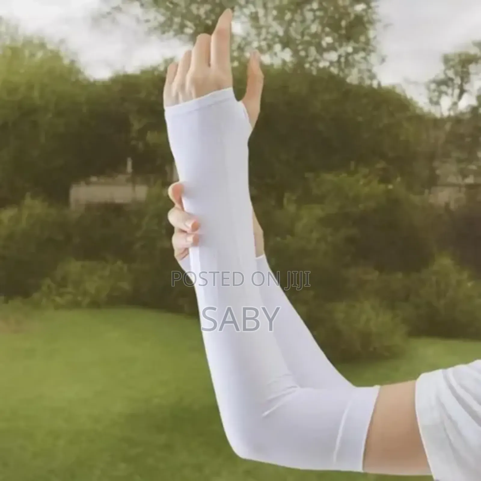 Fingerless Arm Sleeves Designed for Sun Protection