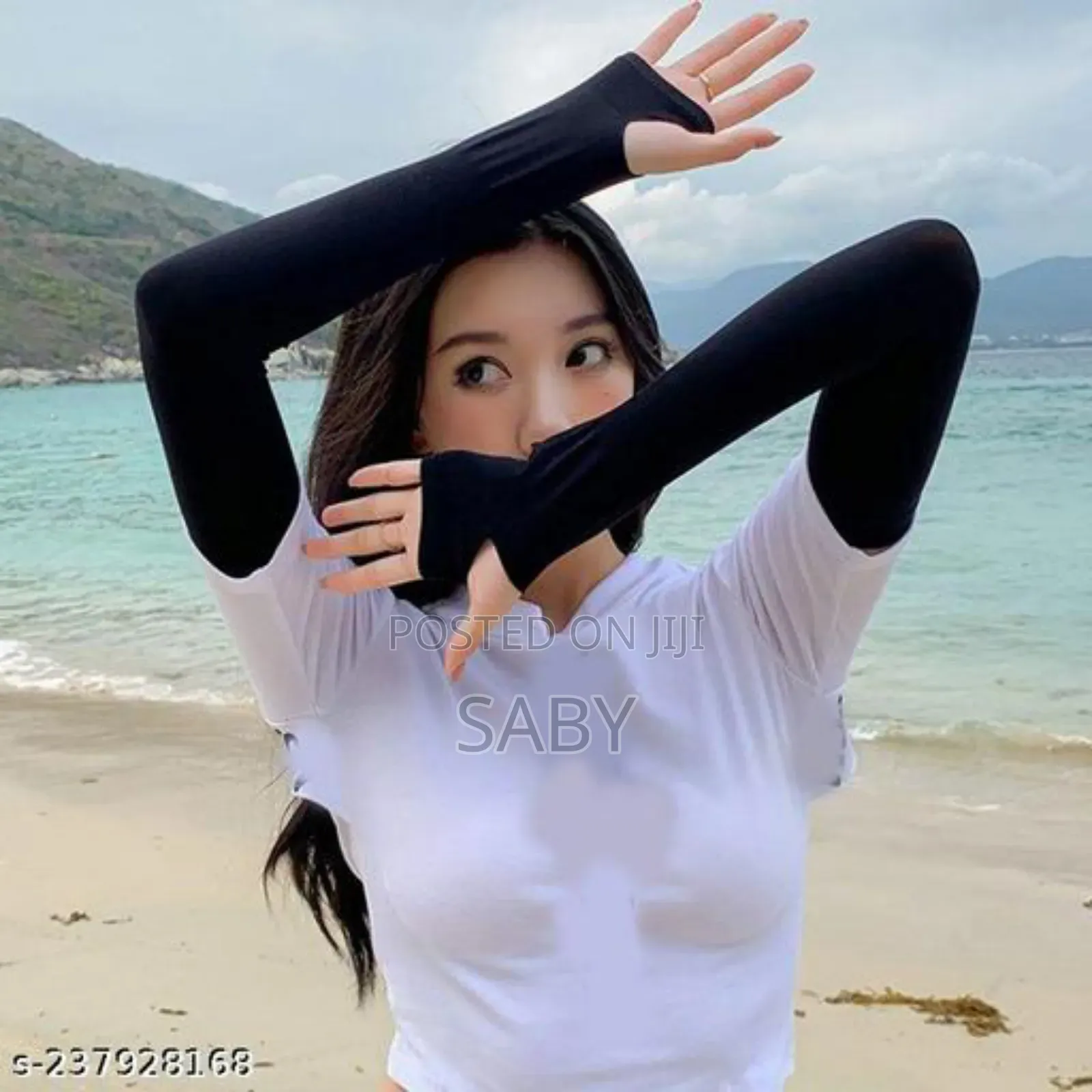 Fingerless Arm Sleeves Designed for Sun Protection