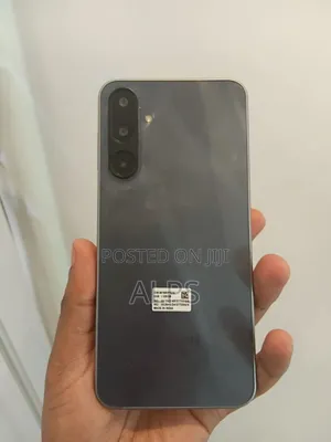 New Samsung Galaxy M16 128 GB Silver