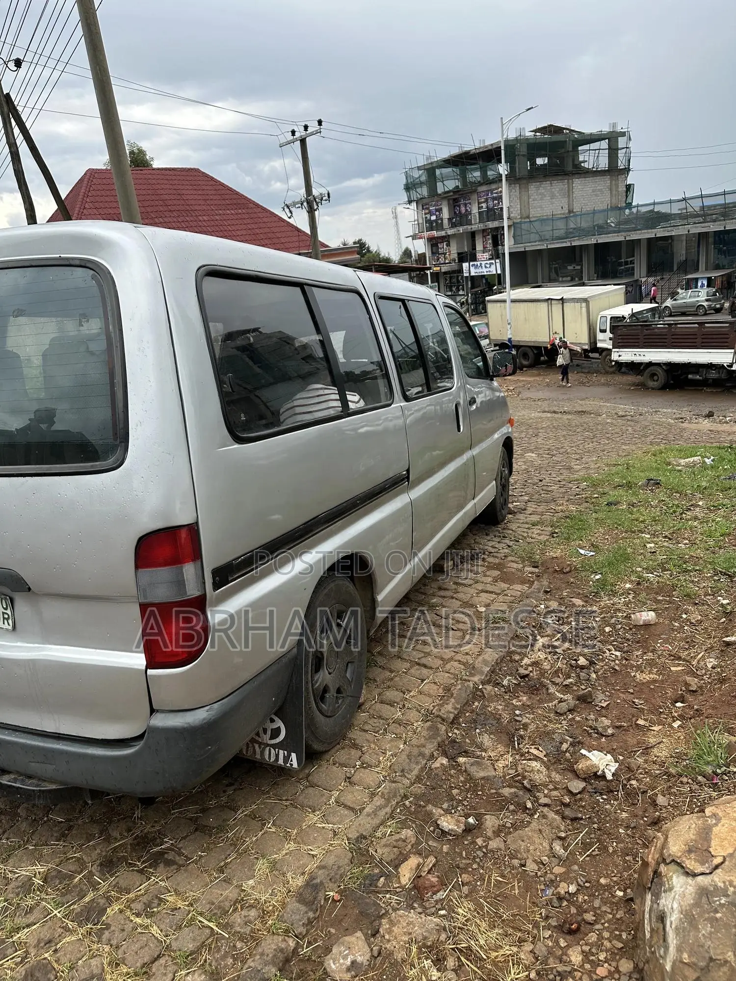 Toyota HiAce 1999 Silver