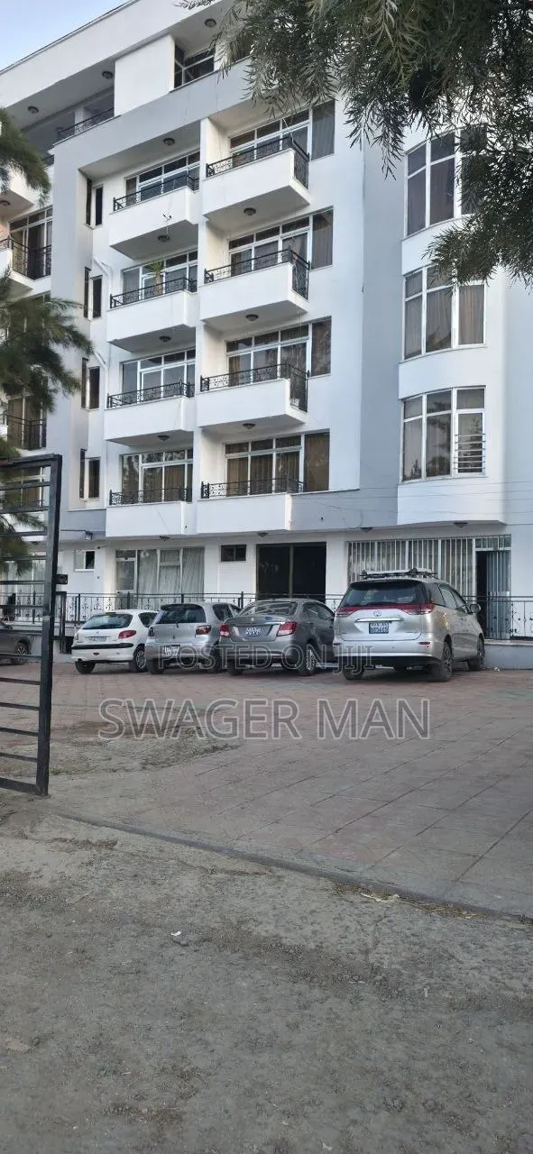 Furnished 2bdrm Apartment in Ayat, Yeka for sale