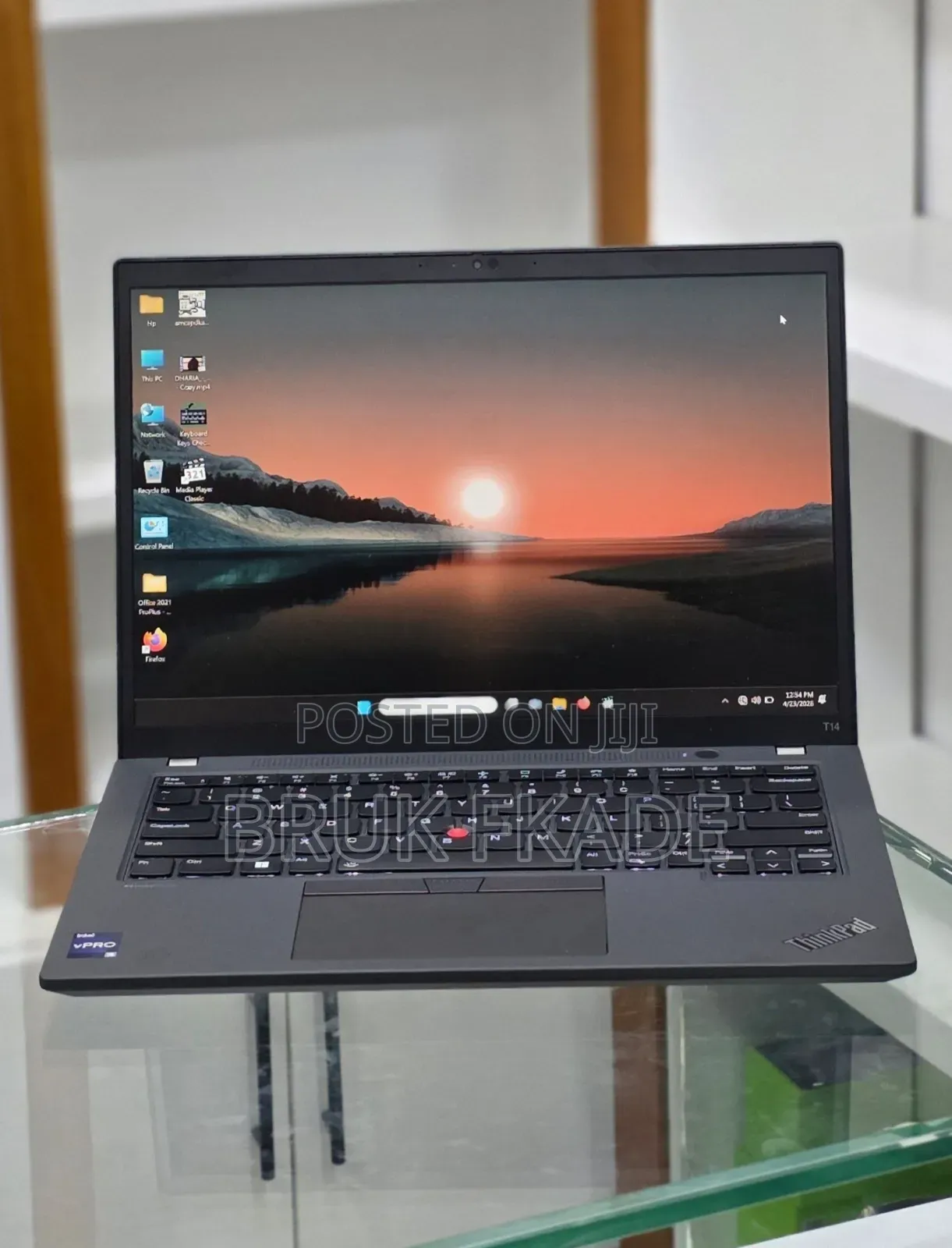 New Laptop Lenovo ThinkPad T14 G4 16GB Intel Core i5 SSD 256GB