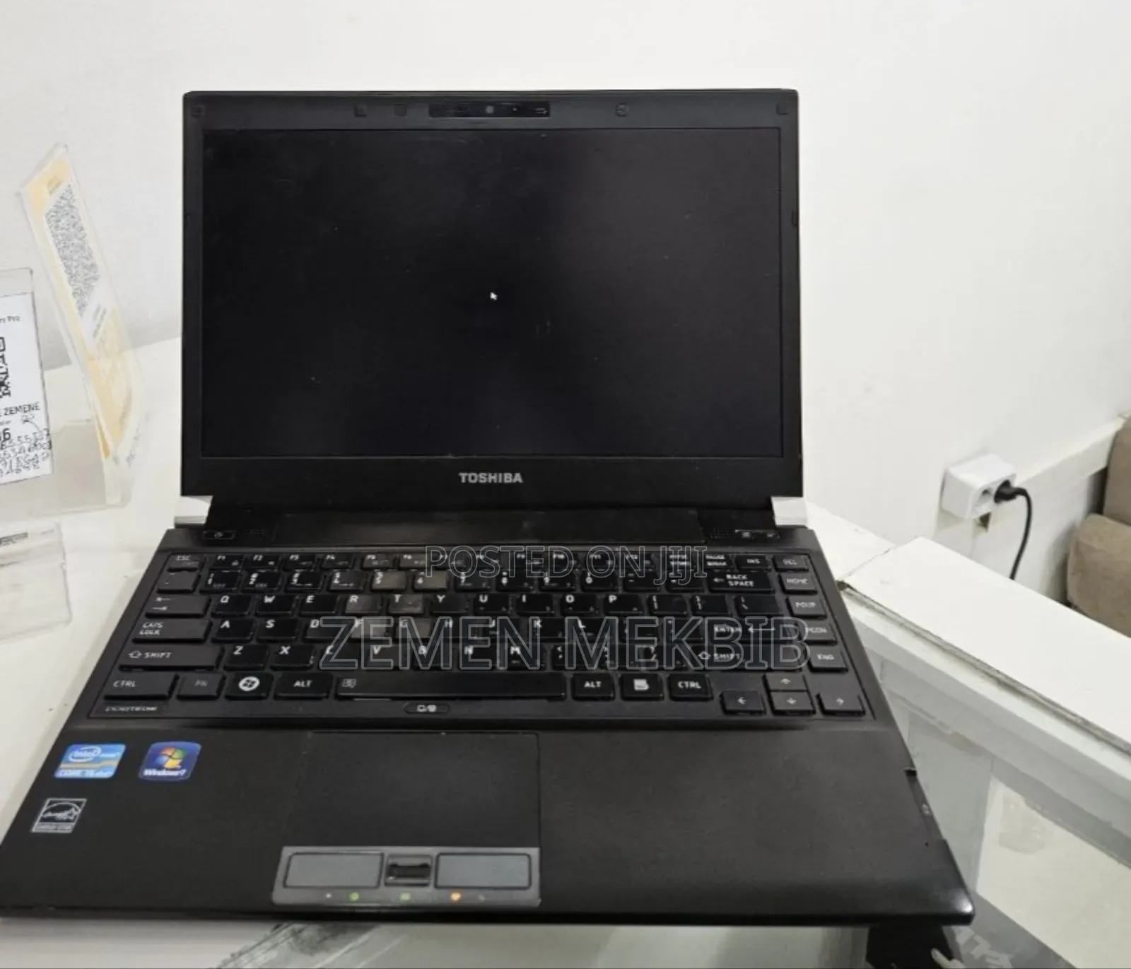 New Laptop Toshiba Portege R830 4GB Intel Core i5 HDD 250GB