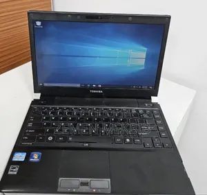 New Laptop Toshiba Portege R830 4GB Intel Core i5 HDD 250GB