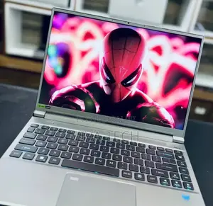 New Laptop Acer Predator Helios Neo 16 16GB Intel Core i7 SSD 1T