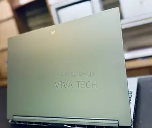 New Laptop Acer Predator Helios Neo 16 16GB Intel Core i7 SSD 1T