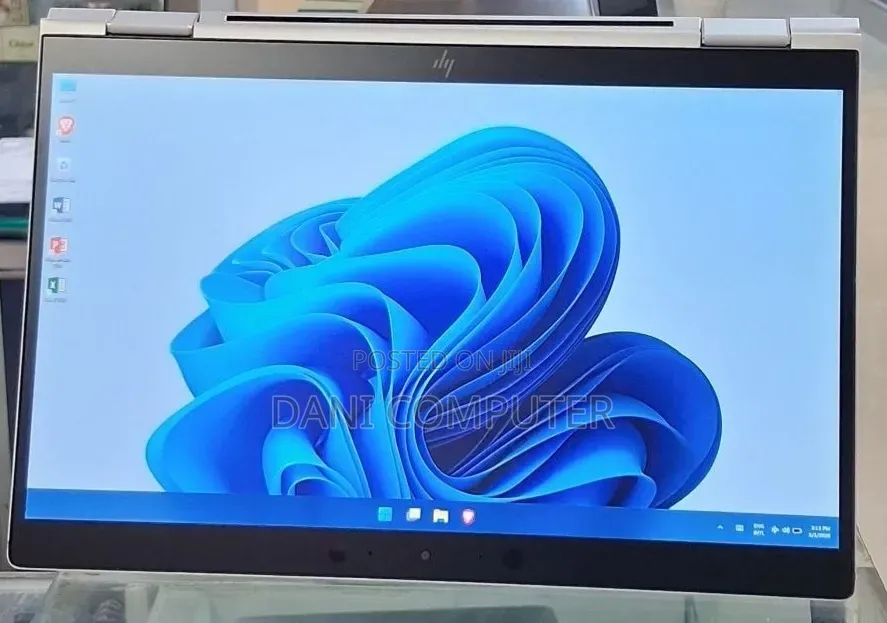 New Laptop HP EliteBook X360 1030 16GB Intel Core i5 SSD 512GB