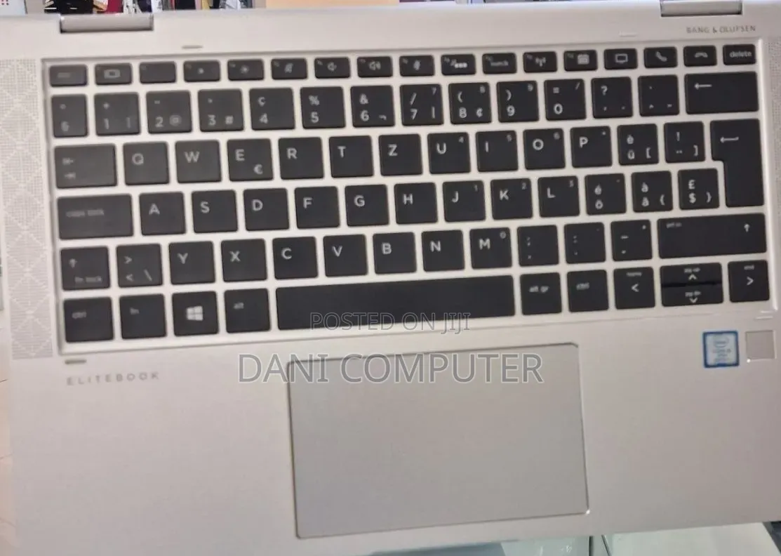 New Laptop HP EliteBook X360 1030 16GB Intel Core i5 SSD 512GB