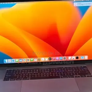 New Laptop Apple MacBook Pro 2019 16GB Intel Core i7 SSD 512GB