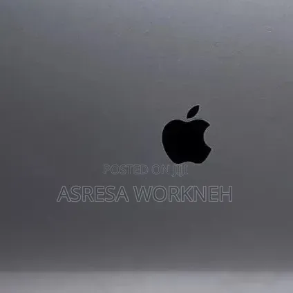 New Laptop Apple MacBook Pro 2019 32GB Intel Core i9 SSD 1T