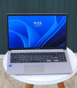New Laptop Asus VivoBook 15 X510UQ 16GB Intel Core i7 SSD 512GB