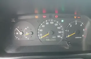 Toyota HiAce 2006 Red