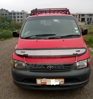 Toyota HiAce 2006 Red