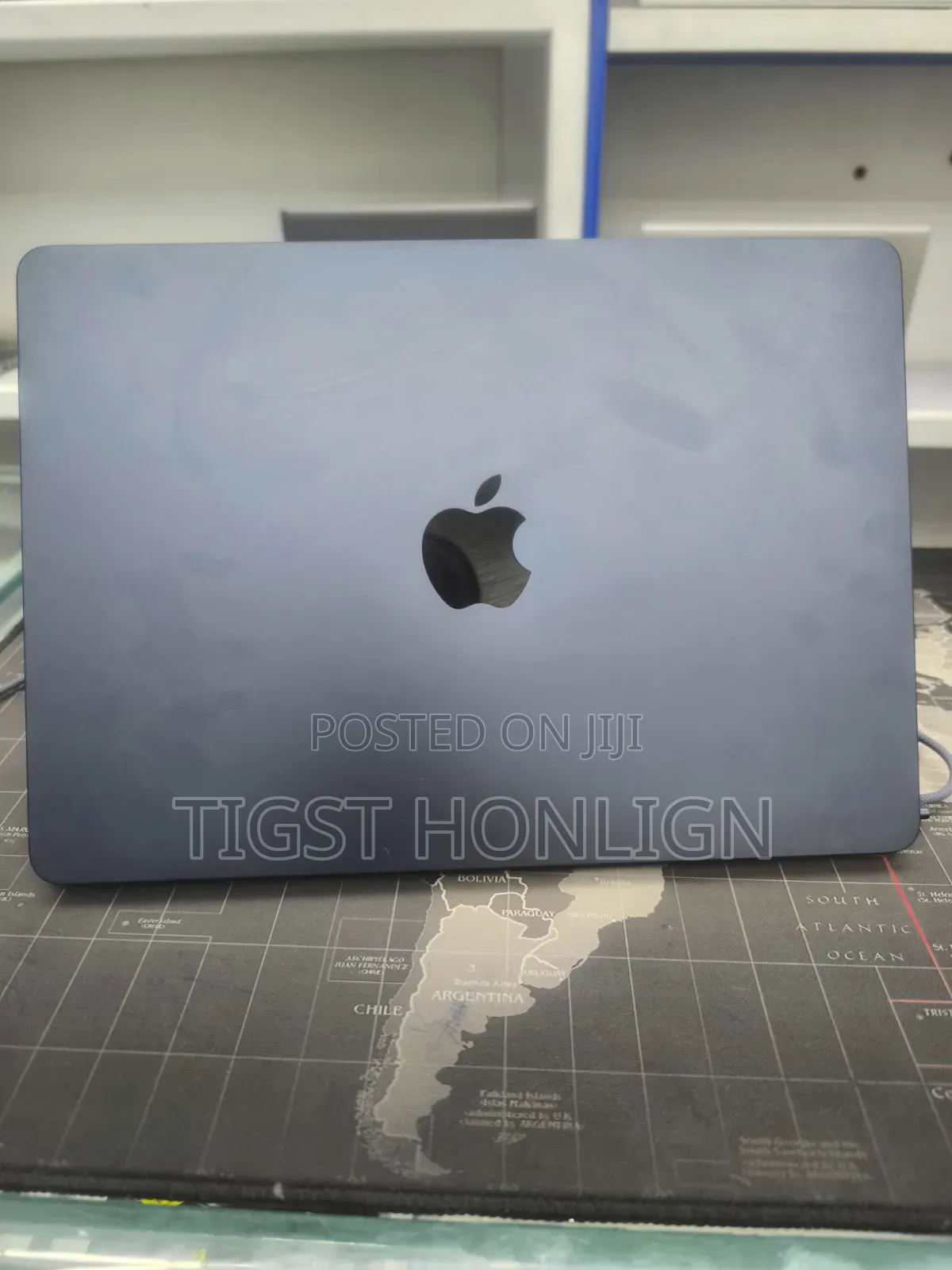 New Laptop Apple MacBook Air 2025 M4 13-inch 16GB Apple M4 SSD 256GB