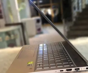 New Laptop HP X2 16GB Intel Core i7 SSD 512GB