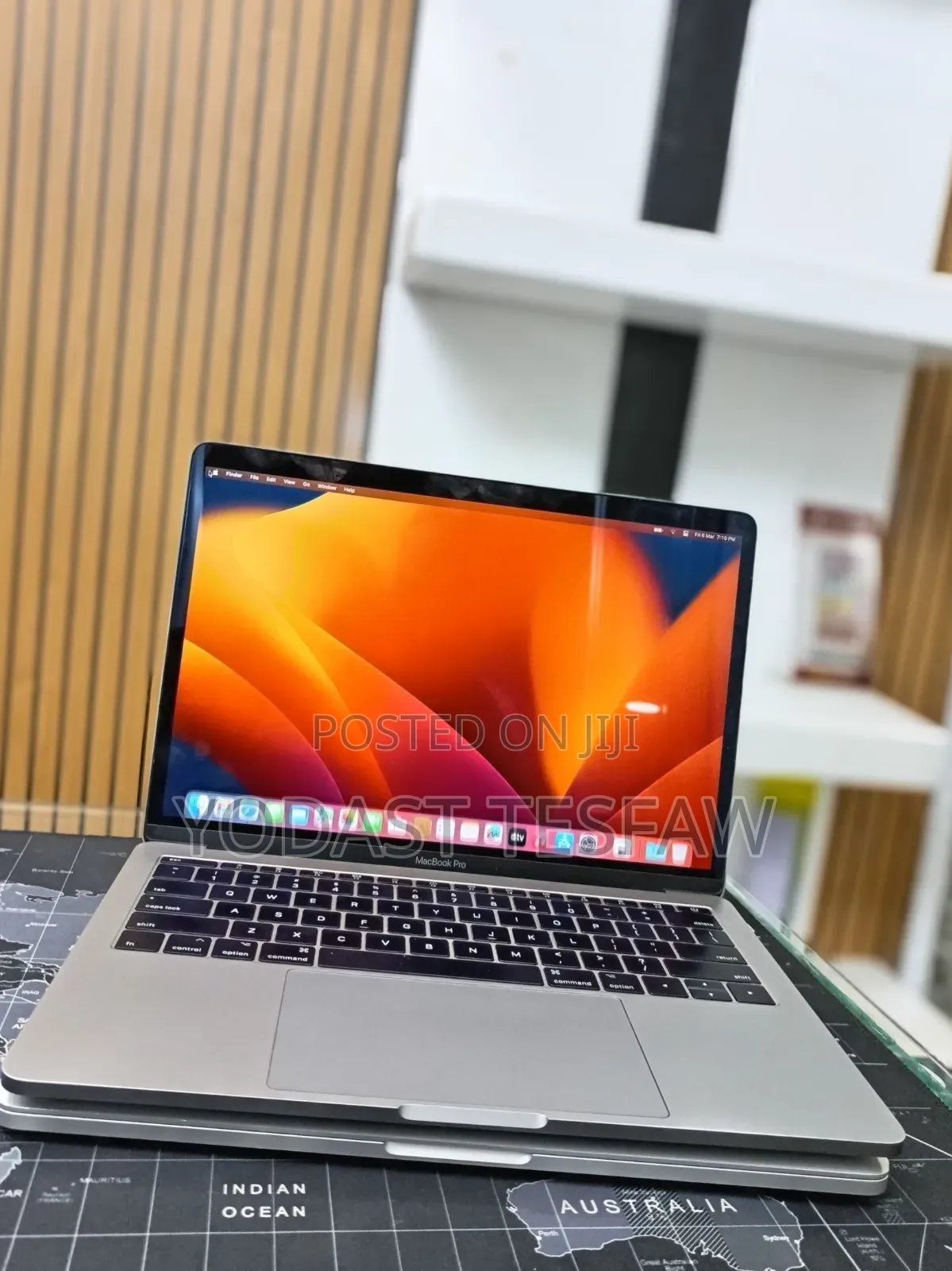 New Laptop Apple MacBook Pro 2017 16GB Intel SSD 256GB