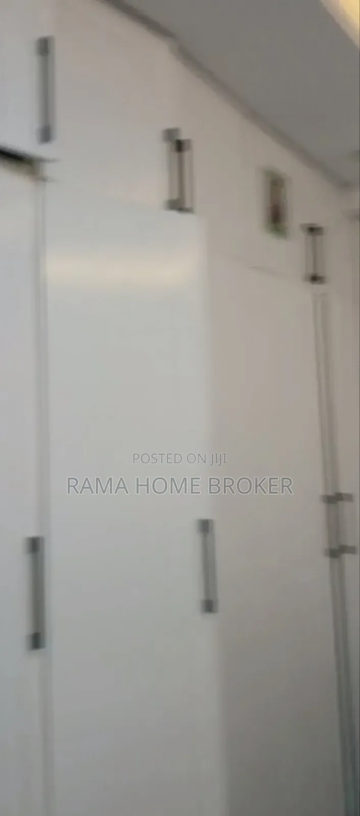 Furnished 3bdrm Condo in አያት 49 40/60 ኮንዶሚኒየም, Yeka for sale