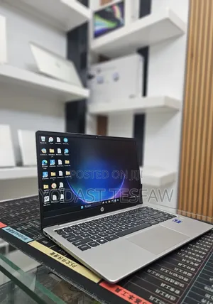 New Laptop HP Stream Notebook 16GB Intel SSD 1T