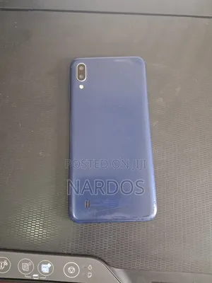Samsung Galaxy M10 32 GB Blue