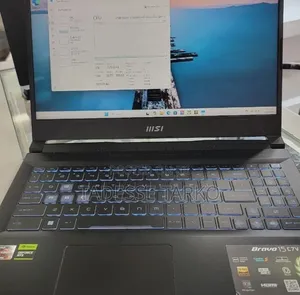 New Laptop MSI 16GB AMD Ryzen 5 SSD 512GB